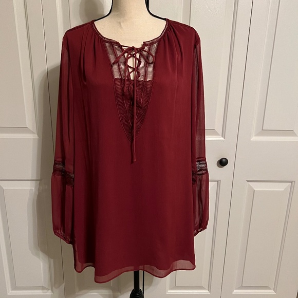 White House Black Market Tops - WHBM TUNIC BLOUSE